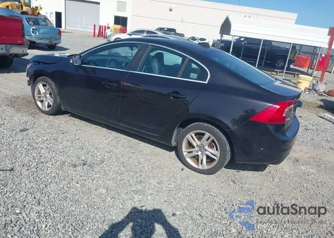 2014 Volvo S60 T5 из США, поврежденный, VIN YV1612FS8E2275651